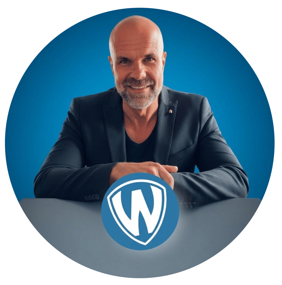 Ein Werbereiter aus Hannover, Andreas Bunge schaut sympathisch nach vorne und möchte auf sich aufmerksam machen.